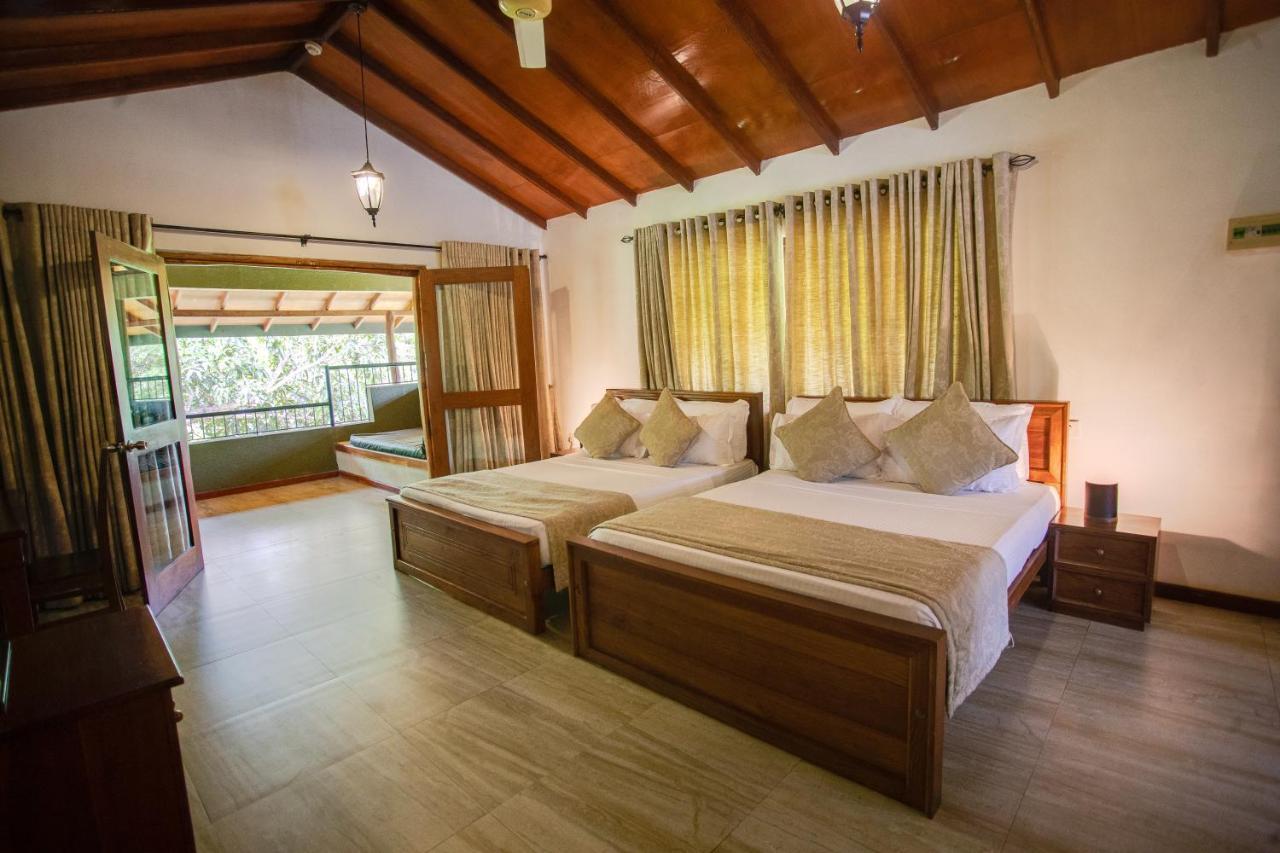 Hotel Kalu'S Hideaway Udawalawe Esterno foto